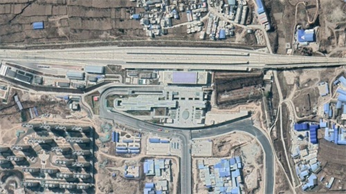 航拍动车D2656次（兰州西-西安北）各车站，途经通渭、咸阳