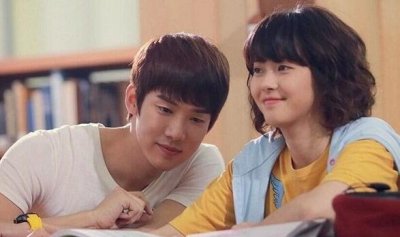 ​请回答1994娜静老公是谁