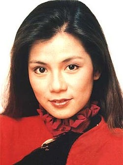情不知所起，一往而深之俏黄蓉翁美玲