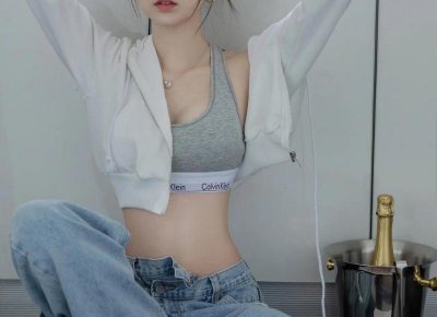 ​大叔为营救小孩手机落水，小孩父母拒绝赔偿